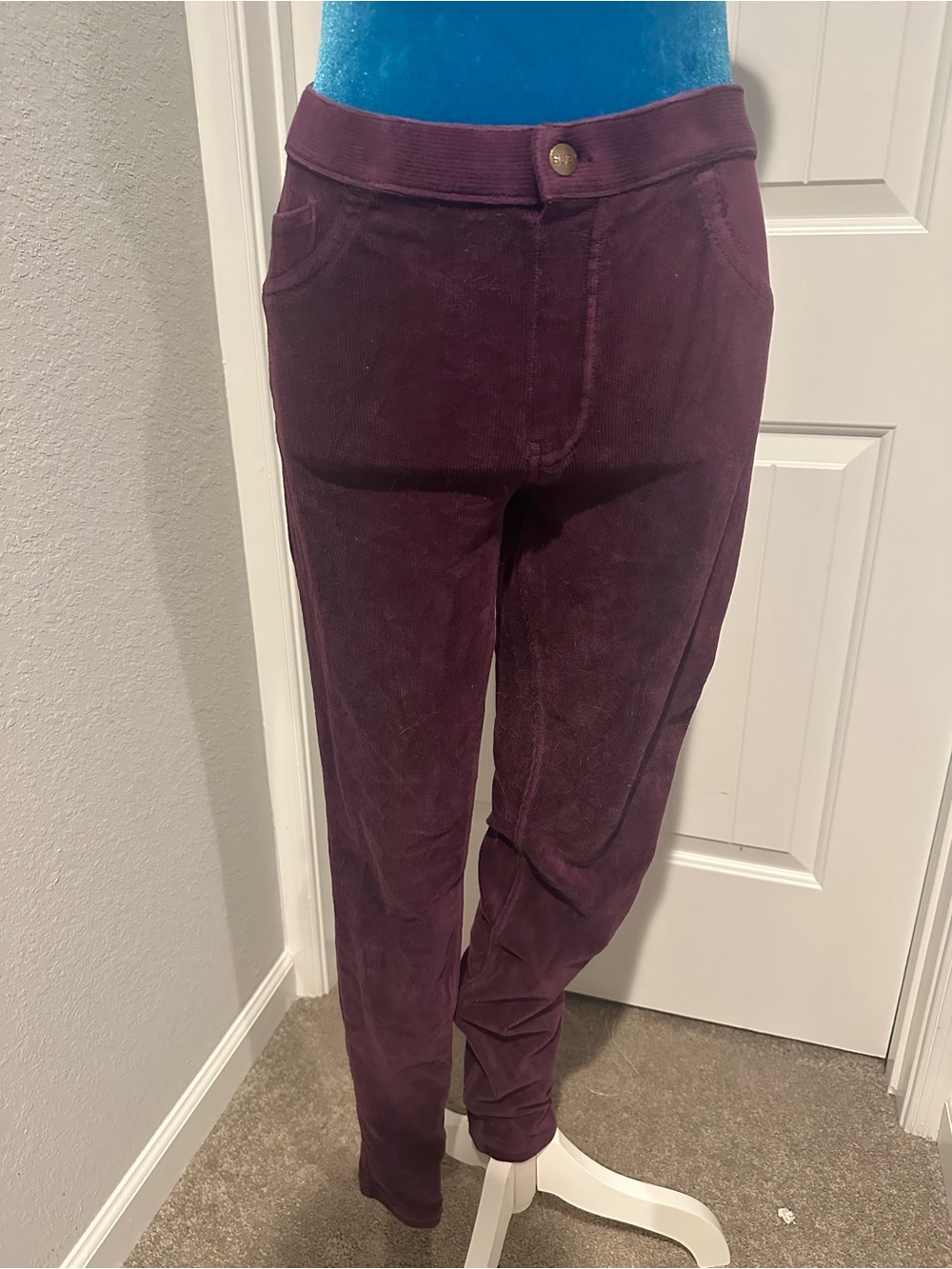 Plum Corduroy Skinny Pants Stretch Jeggings Size Medium